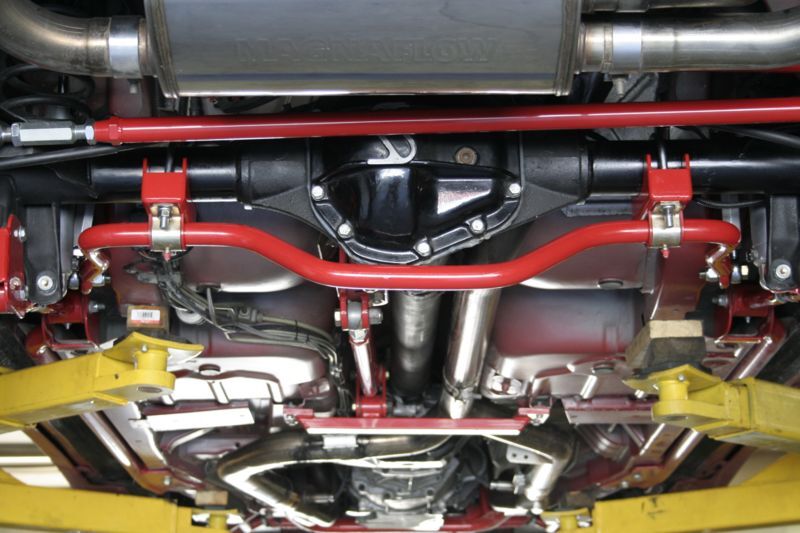 UMI Performance 2245-325-R 82-02 fits GM F-Body Rear Drag Sway Bar- 3-1/4in Axle