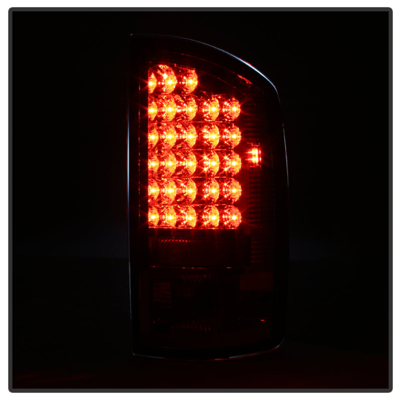 Spyder 5002563 fits Dodge 02-06 Ram 1500/Ram 2500/3500 03-06 LED Tail Light Chr
