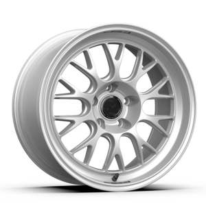 fifteen52 Holeshot RSR 19x9.5 5x114.3 38mm ET 73.1mm Center Bore Radiant Silver Wheel