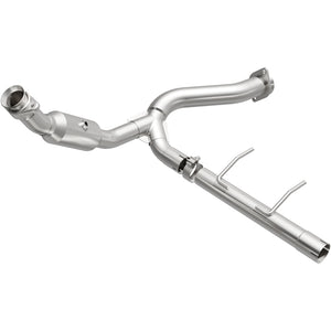 Magnaflow 5551500 07-08 fits Ford Expedition 5.4L Direct Fit Converter