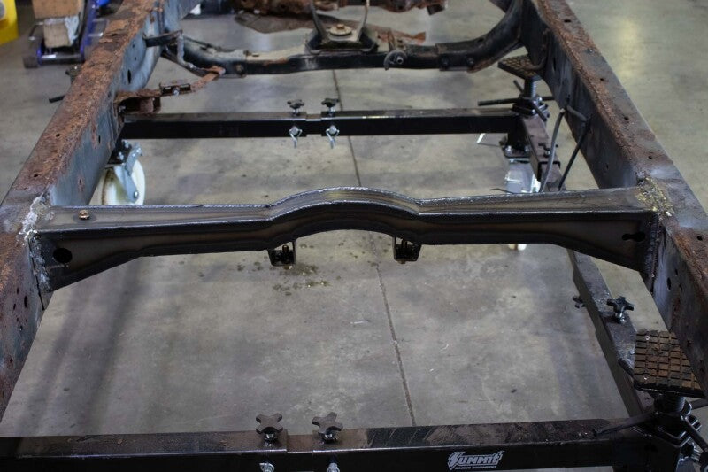 RustBuster RB7125 Center Crossmember