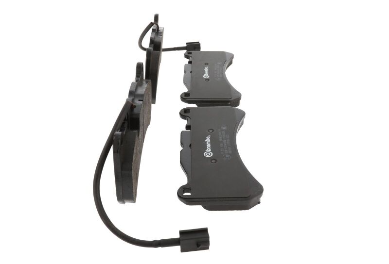 Brembo OE P23186 18 19 fits Alfa Romeo Giulia/ Alfa Romeo Stelvio Front Low-Met