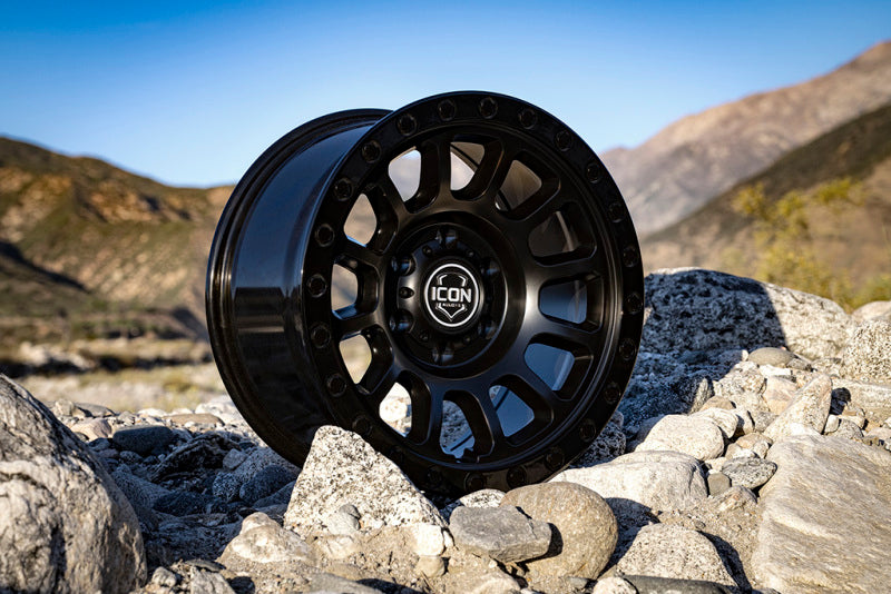 ICON 8018908350DB Hulse 18x9 6x5.5 0mm Offset 5in BS Double Black