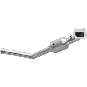 Magnaflow 21-250 13-15 fits Dodge Durango V6 3.6L OEM Grade / EPA Compliant Direct-Fit Catalytic Converter