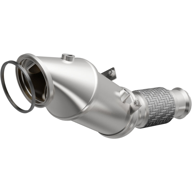 Magnaflow 280543 18-22 fits BMW 530e OEM Grade Federal / EPA Compliant Direct-Fit Catalytic Converter