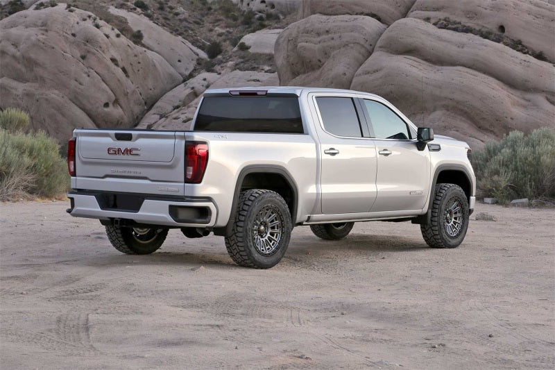 Fabtech K1190DL 22-23 fits GM C/K 1500 3in Lift Budget System w/ Dirt Logic 2.5 Resivoir Coilovers