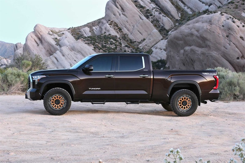 Fabtech K7088DL 2022 fits Toyota Tundra 4WD Factory Rear Coils 3in UCA Sys w/Fr Dirt Logic 2.5 Resi C/O Rr Coil
