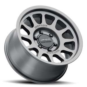 Method Wheels MR70389093840H Method MR703 Bead Grip HD 18x9 +40mm Offset 6x5.5 95.25mm CB Gloss Titanium Wheel