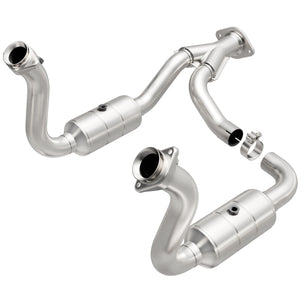 Magnaflow 51760 Conv DF 08-10 fits Ford F-250/F-250 SD/F-350/F-350 SD 5.4L/6.8L / F-450 SD 6.8L Y-Pipe Assembly