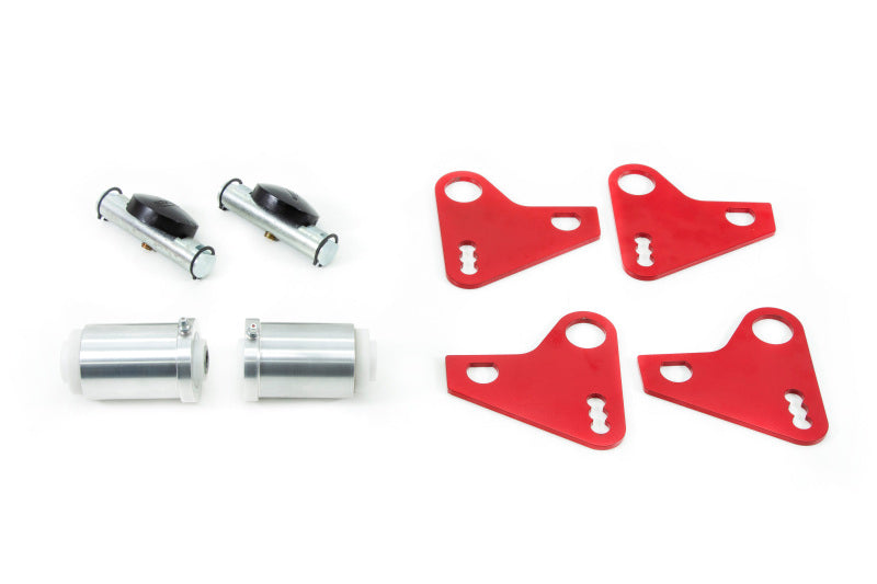 UMI Performance 2628-R 70-81 fits GM F-Body Leaf Spring Traction Bars