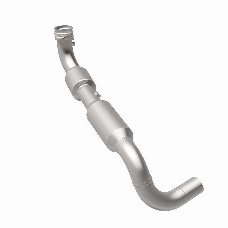 Magnaflow 4583087 03-04 fits Ford Expedition 5.4L Direct Fit Converter