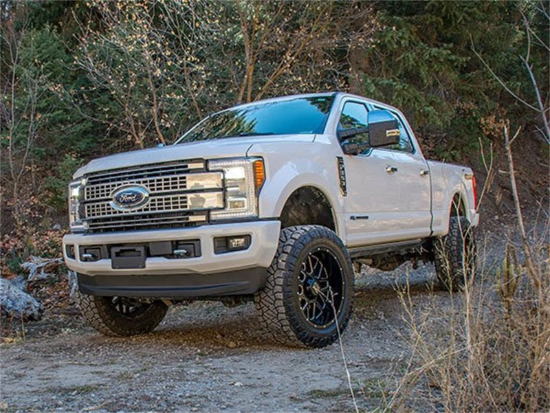 Tuff Country 24997 17-22 fits Ford F-250/F-350 Super Duty 4x4 w/Gas Engine 4in Suspension Lift Kit (No Shocks)