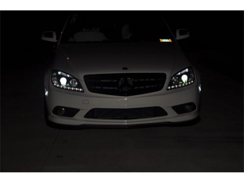 Spyder 5042262 fits Mercedes Benz C-Class Projector Headlights Halogen - DRL Bl