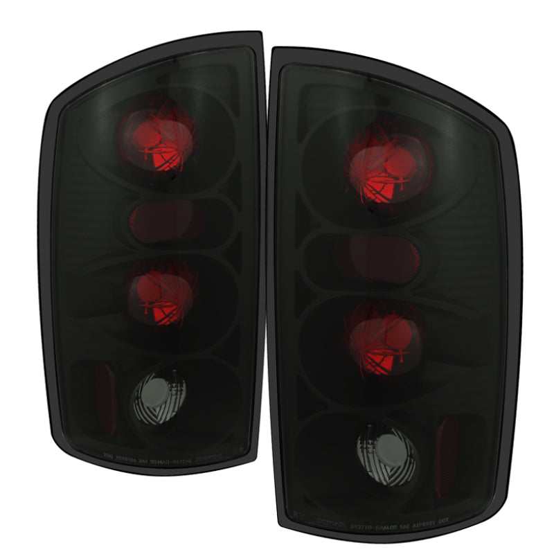 Spyder 5078100 fits Dodge 02-06 Ram 1500/Ram 2500/3500 03-06 Euro Style Tail Li