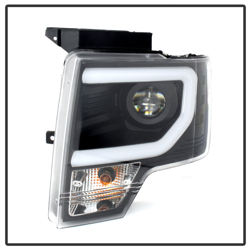 Spyder 5077646 fits Ford 13-14 F150 Projector Fctry Xenon Model- Light Bar DRL