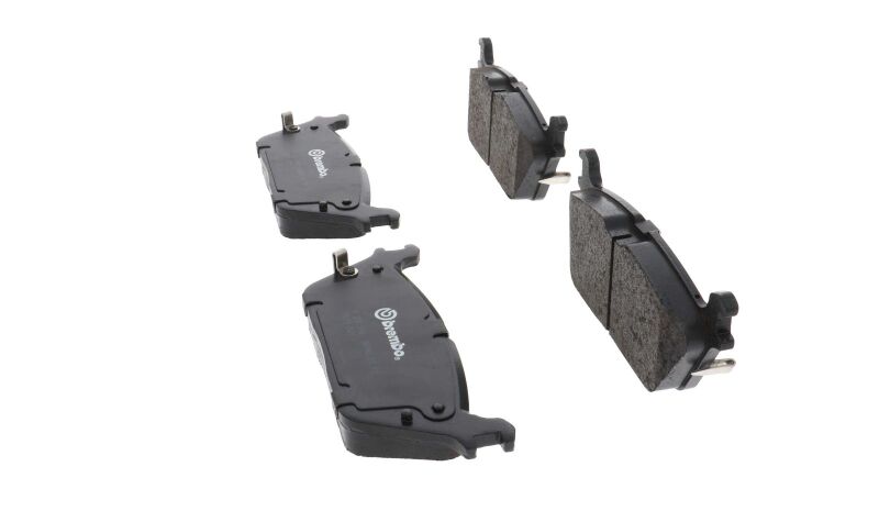 Brembo OE P23194 19-22 fits Ram 1500 Rear Low-Met Brake Pad