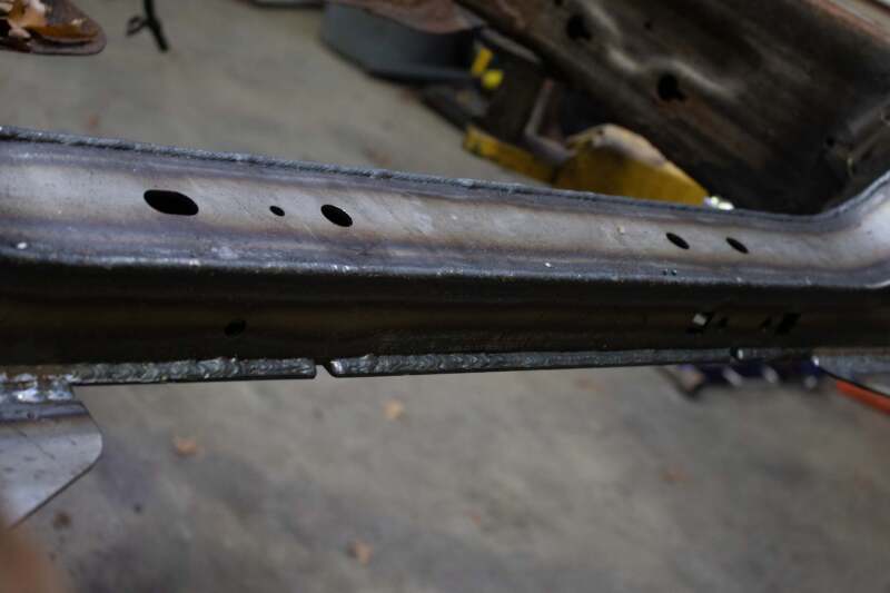 RustBuster RB7381 Middle Frame Crossmember