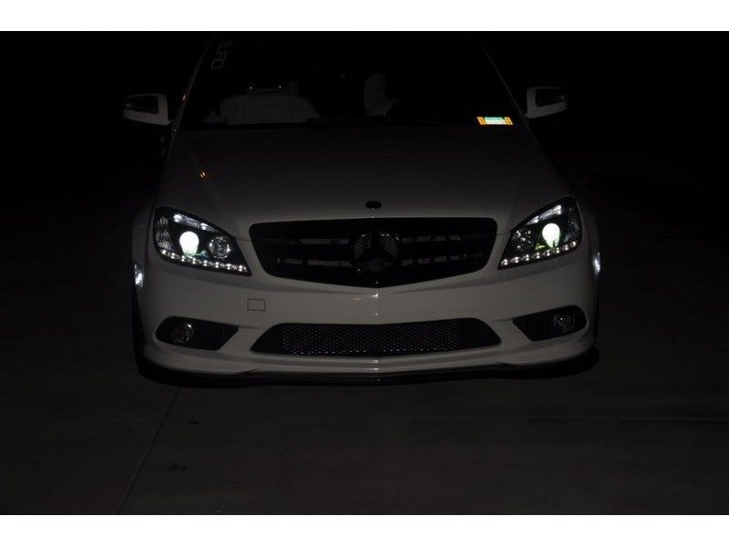 Spyder 5042262 fits Mercedes Benz C-Class Projector Headlights Halogen - DRL Bl