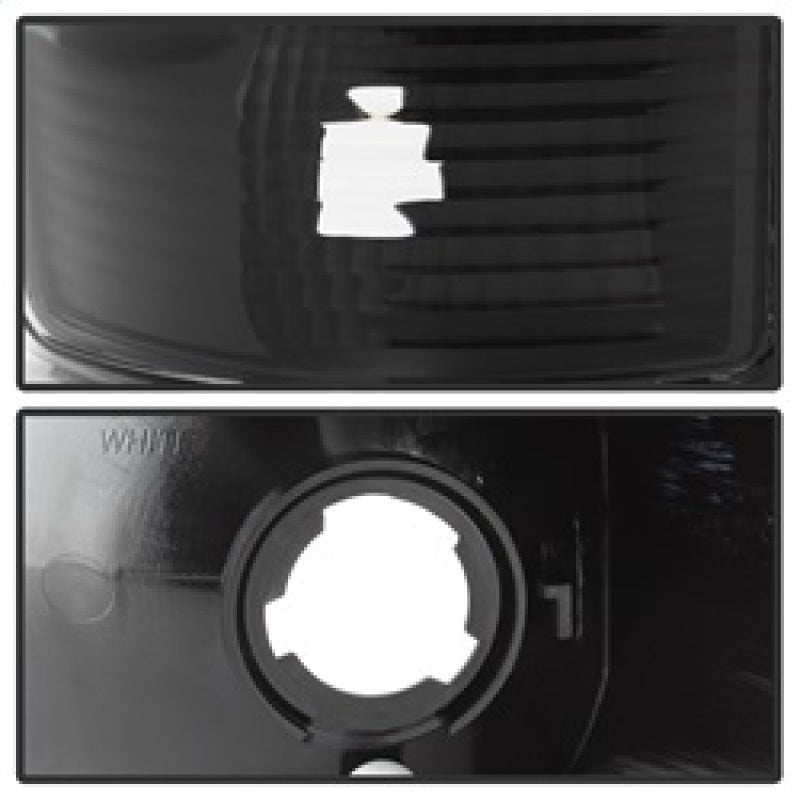 Spyder 5084149 fits GMC 00-06 Yukon/Yukon XL V2 Light Bar LED Tail Lights - Bla