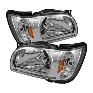 5056344 Xtune fits Toyota 01-04 Tacoma 1 Piece w/ Black Trim Corner Crystal He