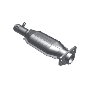 Magnaflow 93486 Conv fits GM 21X6.5X4 2.5/3 23486