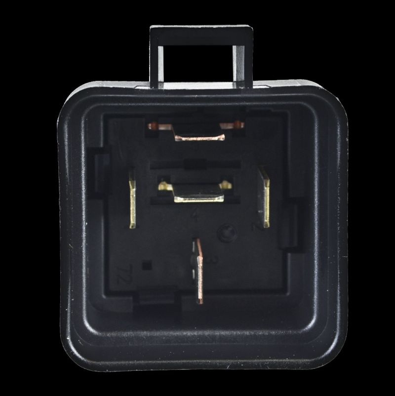 Hella 7794311 12V 20/40 Amp SPDT RES Relay with Weatherproof Bracket - Single