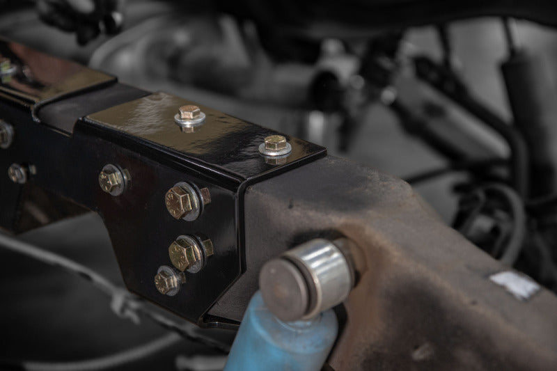 UMI Performance 6415UMI 73-87 fits GM C10 Frame Notch Kit