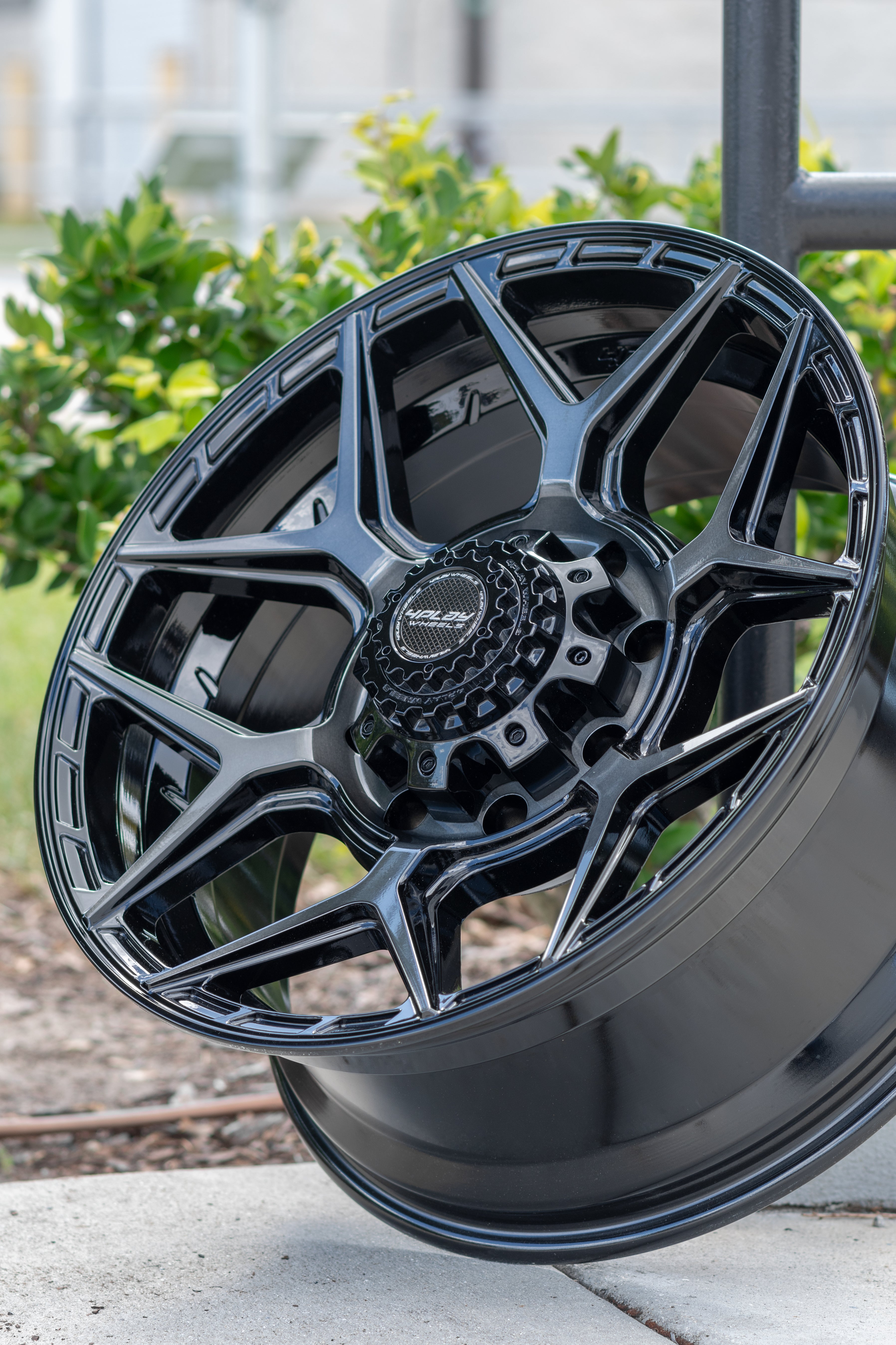 4PLAY 4P06-20090-8170-0BBT Gen3 20x9 8x170mm +0et in Brushed Black