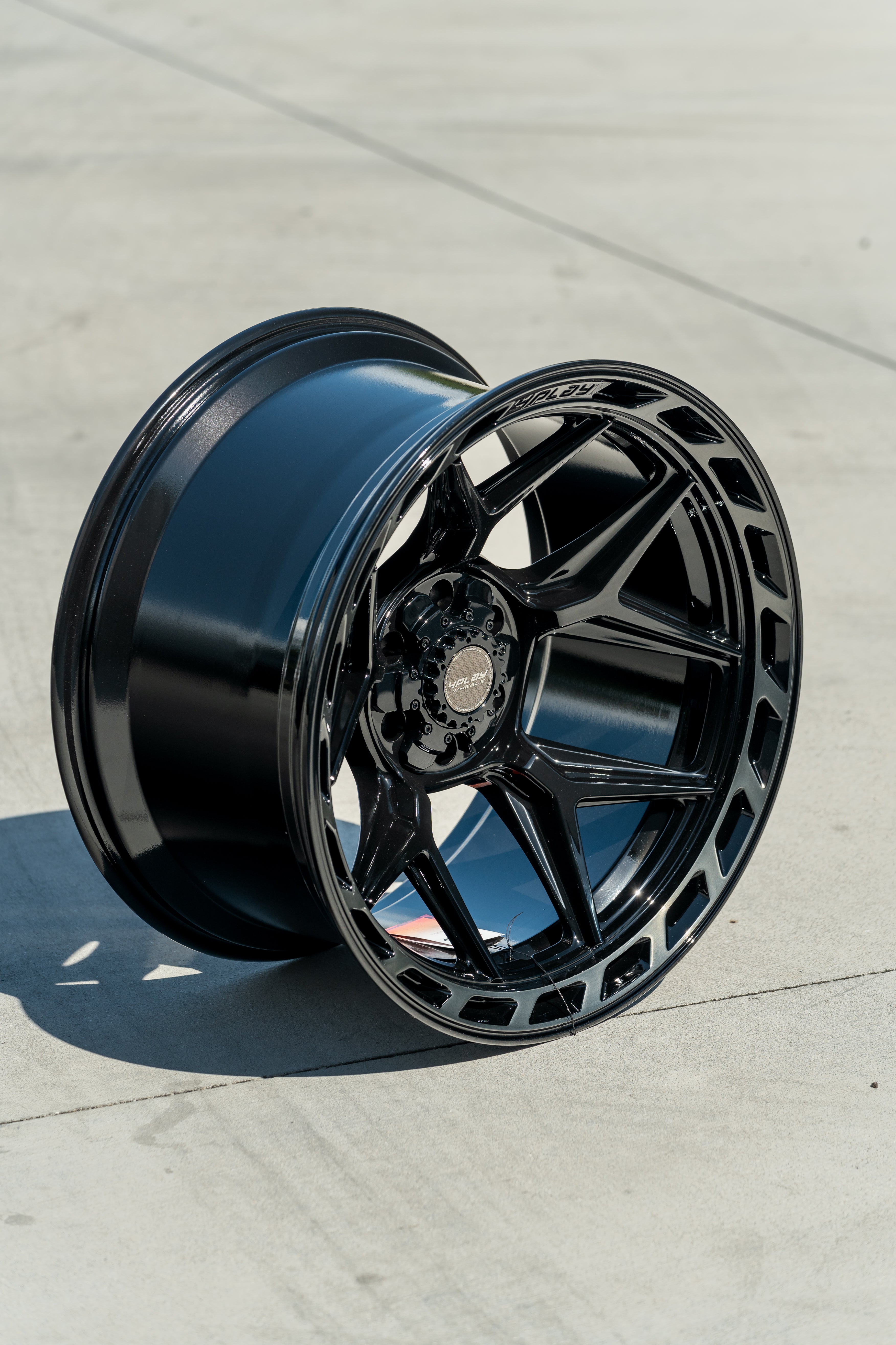 4PLAY 4P55-22120-5D55-44BBT Gen3 22x12 5x5" & 5x5.5" -44et in Brushed Black
