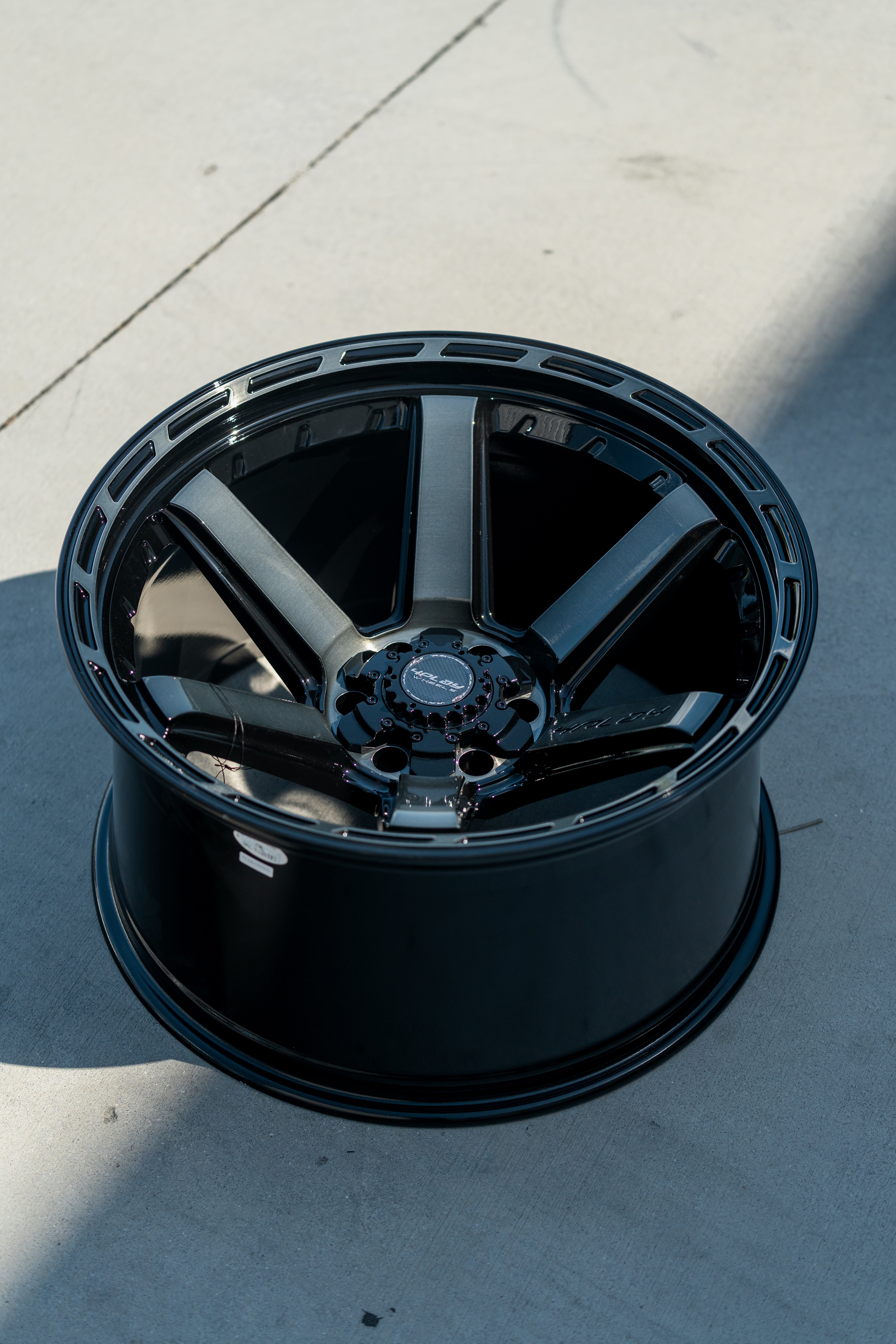 4PLAY 4P63-20100-6D55-18BBT Gen3 20x10 6x135mm & 6x5.5" -18et in Brushed Black