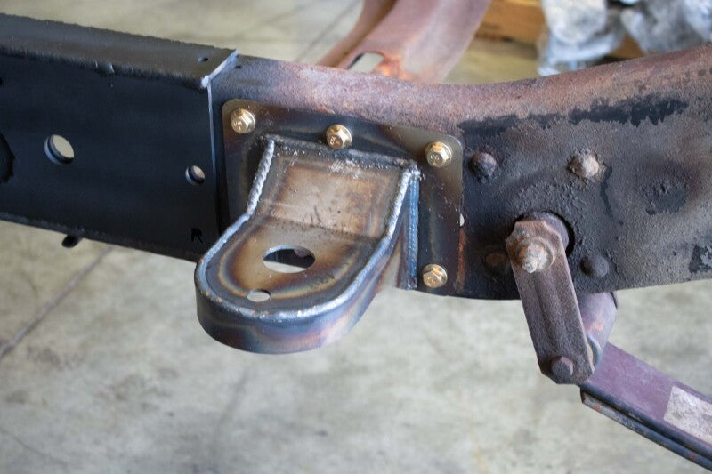 RustBuster RB7359 Front Cab Mount