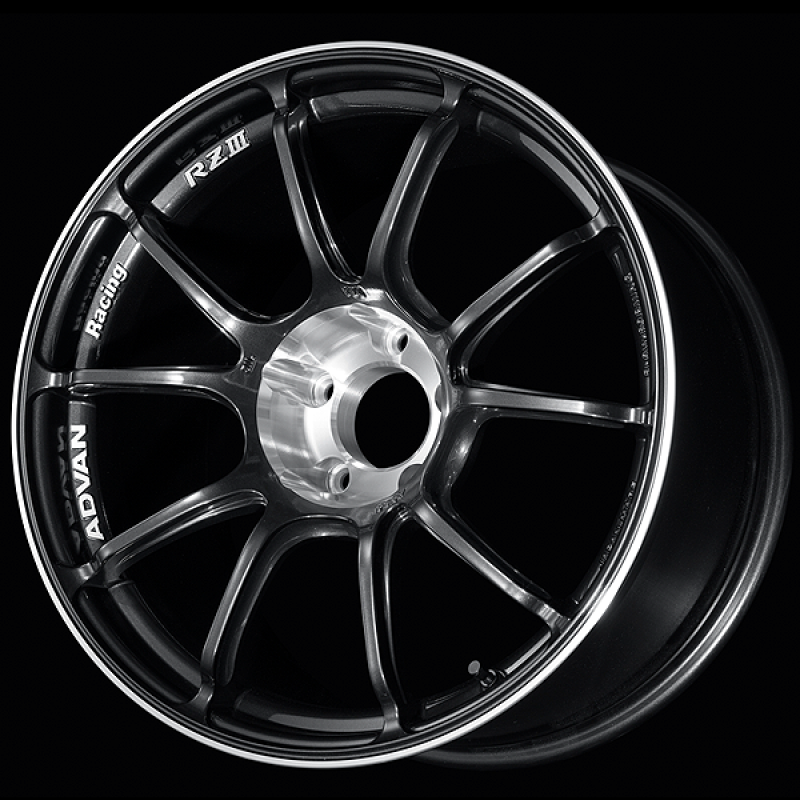 Advan RZIII 18x8.5 / +45 Offset / 5x114.3 BC / 73mm Bore / Black Gun Metallic & Diamond Cut