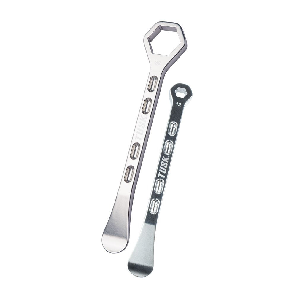 TUSK 1629570008