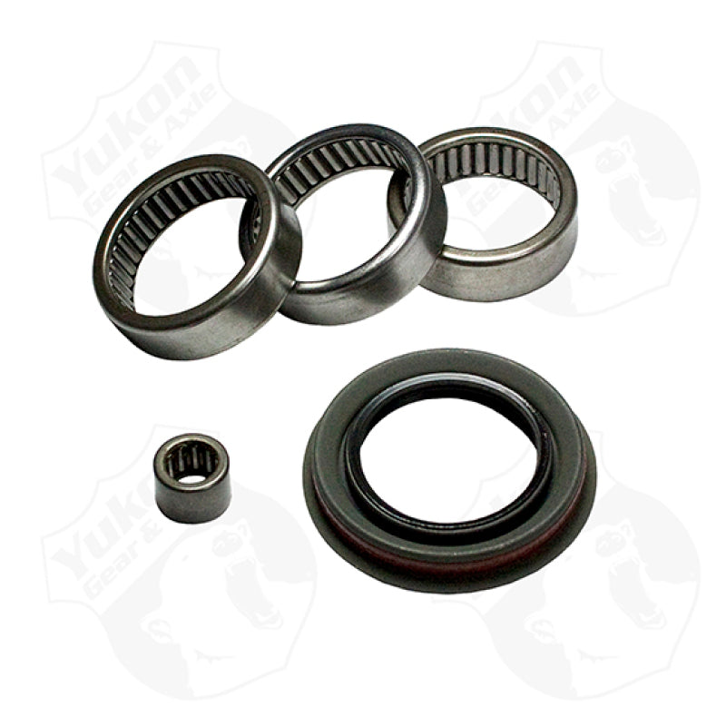 Yukon Gear AK C7.25IFS Left / Right / and intermediate Axle Pilot Bearings and Seal Kit For 7.25in IFS fits Chrysler