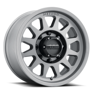 Method MR70479087818H MR704 HD 17x9 18mm Offset 8x170 130.81mm CB Titani