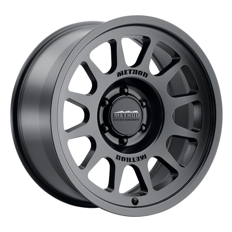Method Wheels MR70389093540H Method MR703 Bead Grip HD 18x9 +40mm Offset 6x5.5 95.25mm CB Matte Black Wheel