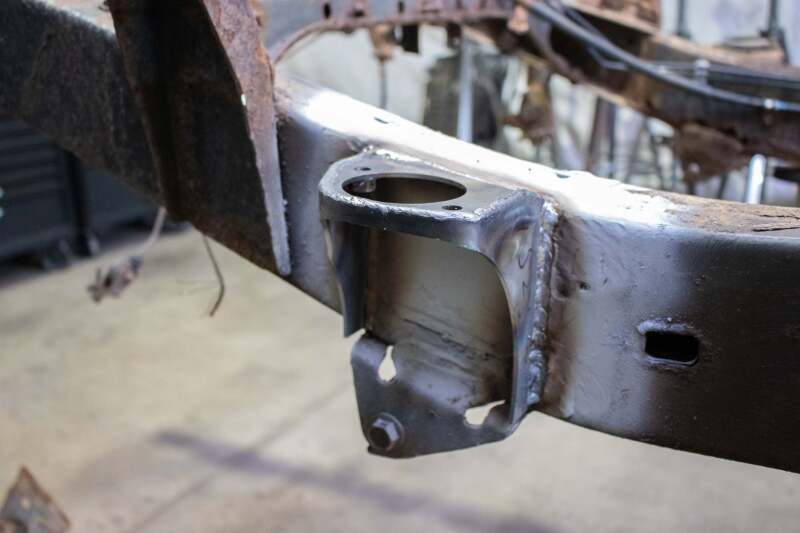 RustBuster RB7123R Rust Buster 95-04 fits Toyota Tacoma Rear Cab Mount - RIde Side