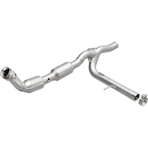 Magnaflow 4583744 2004 fits Ford F-150 5.4L Direct Fit Converter