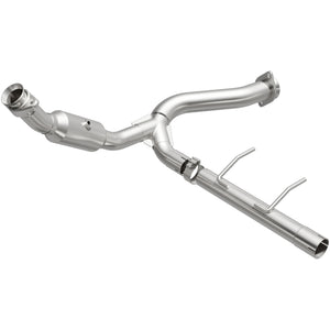 Magnaflow 5451500 Conv DF 2007-2008 fits Ford Expedition/Navigator V8-5.4L