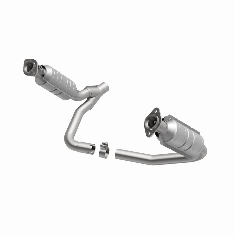 MagnaFlow 4451627 06 fits Mitsubishi Raider Catalytic Converter DF (California)