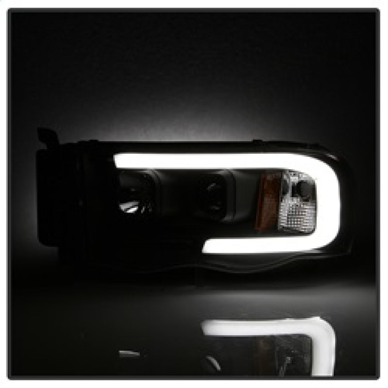 Spyder 5084606 fits Dodge 02-05 Ram 1500 Light Bar Projector Headlights - Black