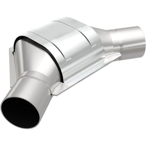 Magnaflow 99186HM Conv Univ 2.50inch Angled Inlet/Outlet