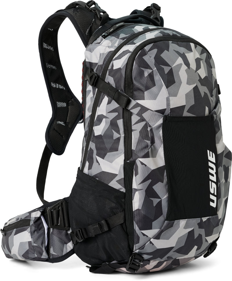 USWE 22501145 Shred MTB Daypack 25L - Camo/Black