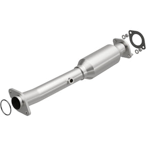 Magnaflow 5592215 05-06 fits Nissan Titan 5.6L Direct Fit Converter