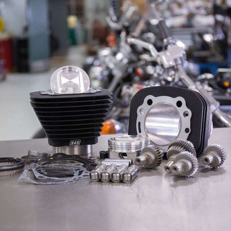 S&S 910-0701 Cycle 00-21 Sportster Models 1200cc to 1250cc Hooligan Kit - Wrinkl