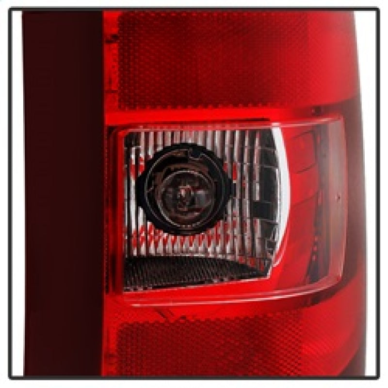 9033094 Xtune fits GMC 07-13 Sierra Passenger Side Tail Lights - OEM Right ALT
