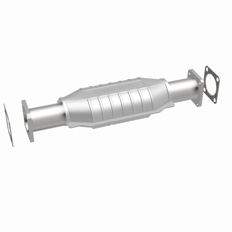 MagnaFlow 23657 Conv fits Isuzu 19.87X6.5X4 2.5/2.5