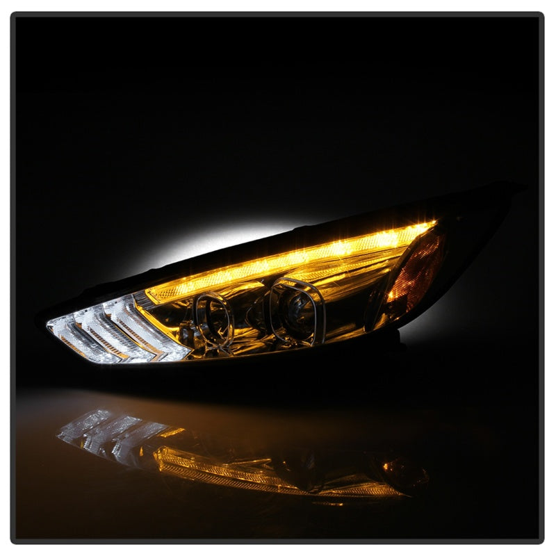 Spyder 5086457 fits Ford 15-18 Focus Projector Headlights - Seq Turn Light Bar