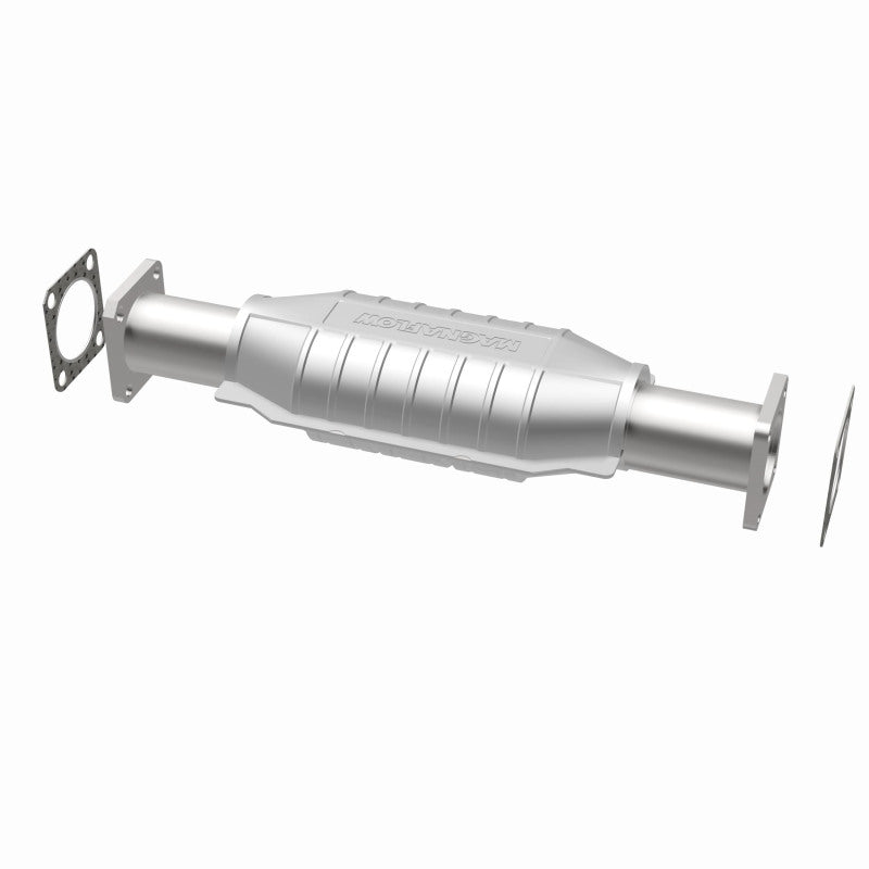 MagnaFlow 23657 Conv fits Isuzu 19.87X6.5X4 2.5/2.5