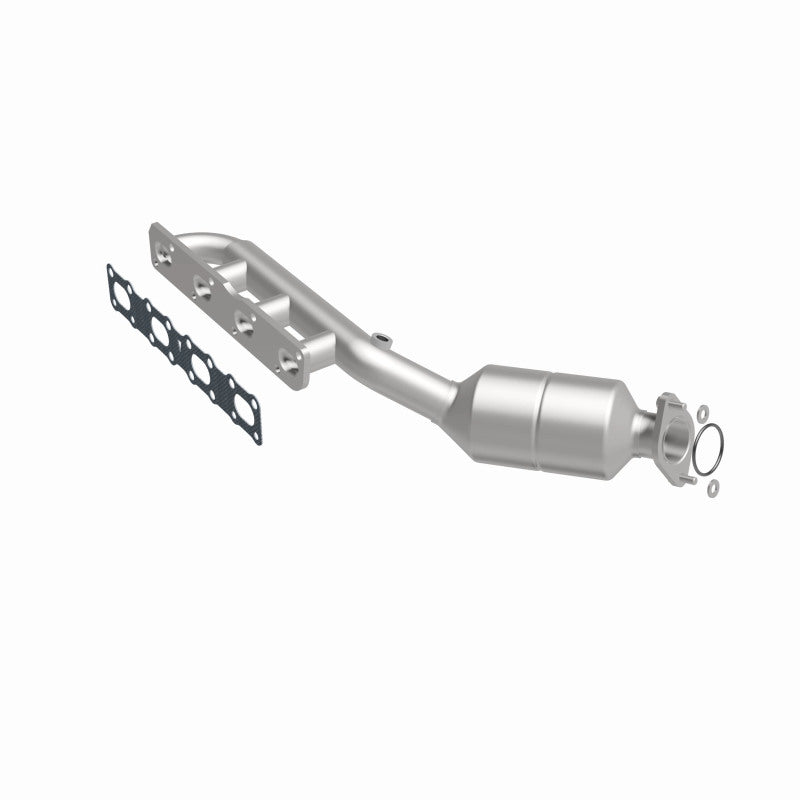 Magnaflow 4451501 fits Nissan 04 Direct-Fit SS Catalytic Converter -06 Titan 5.